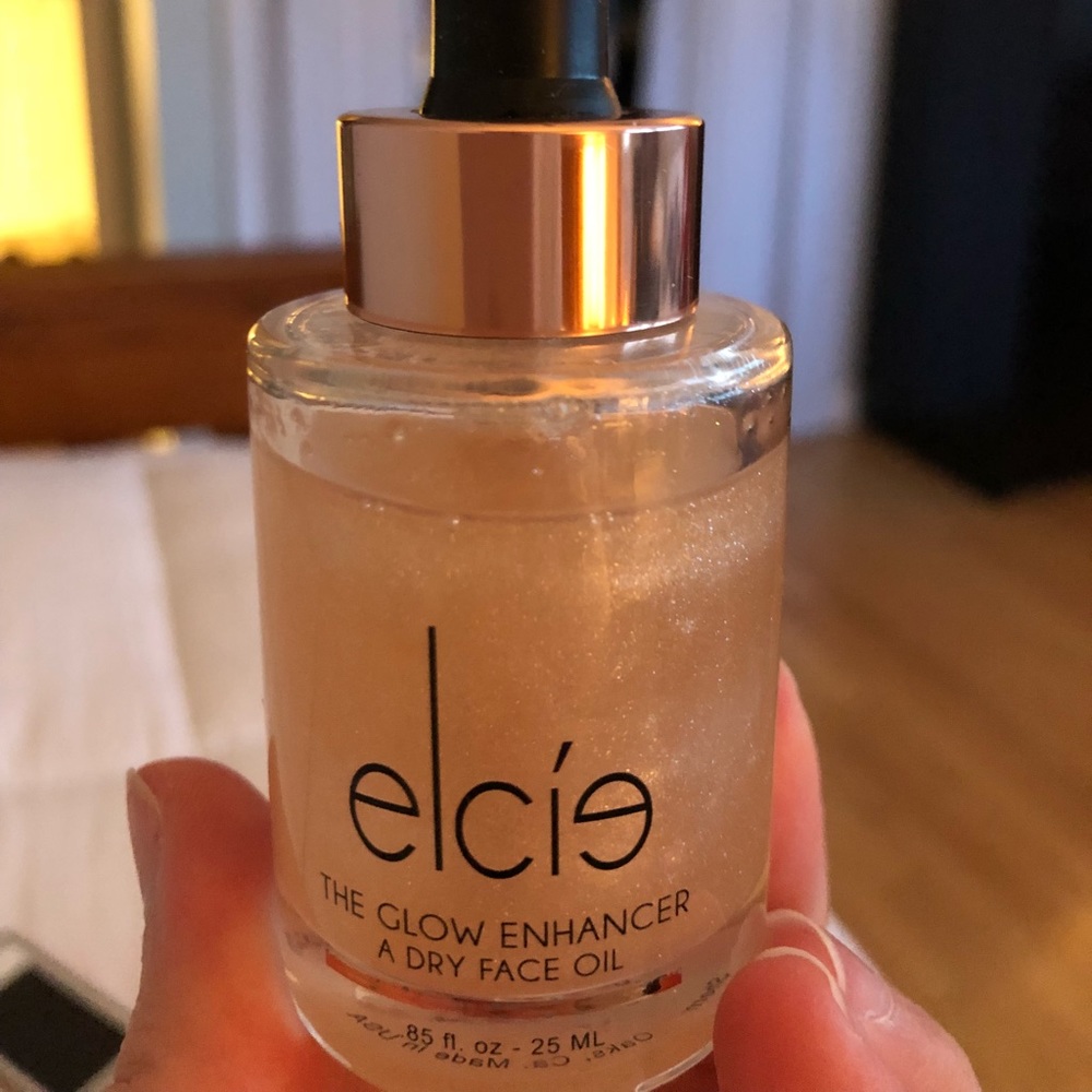 The Glow Enhancer by Elcie.